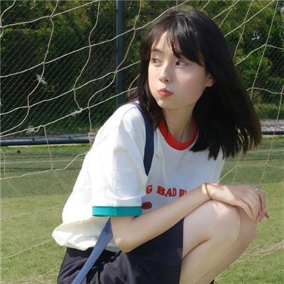 白桦林中的哨所